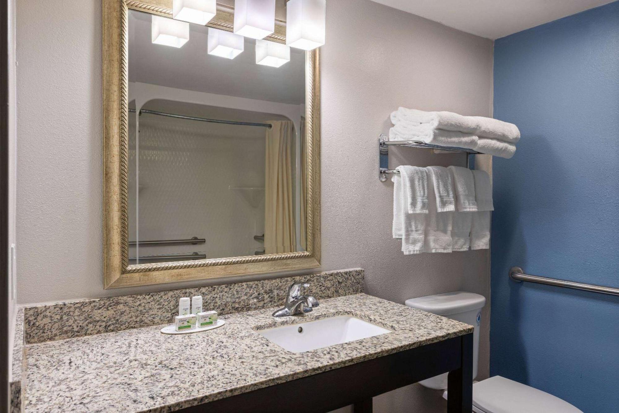 Baymont By Wyndham Newark At University Of Delaware Zewnętrze zdjęcie