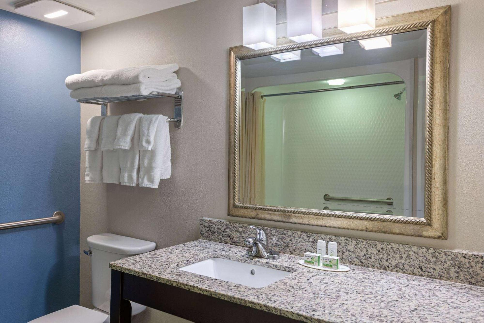 Baymont By Wyndham Newark At University Of Delaware Zewnętrze zdjęcie
