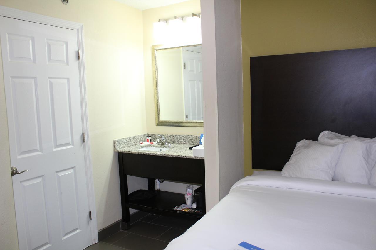 Baymont By Wyndham Newark At University Of Delaware Zewnętrze zdjęcie